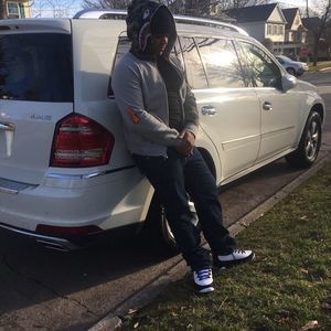 Meet your Posher, Justin